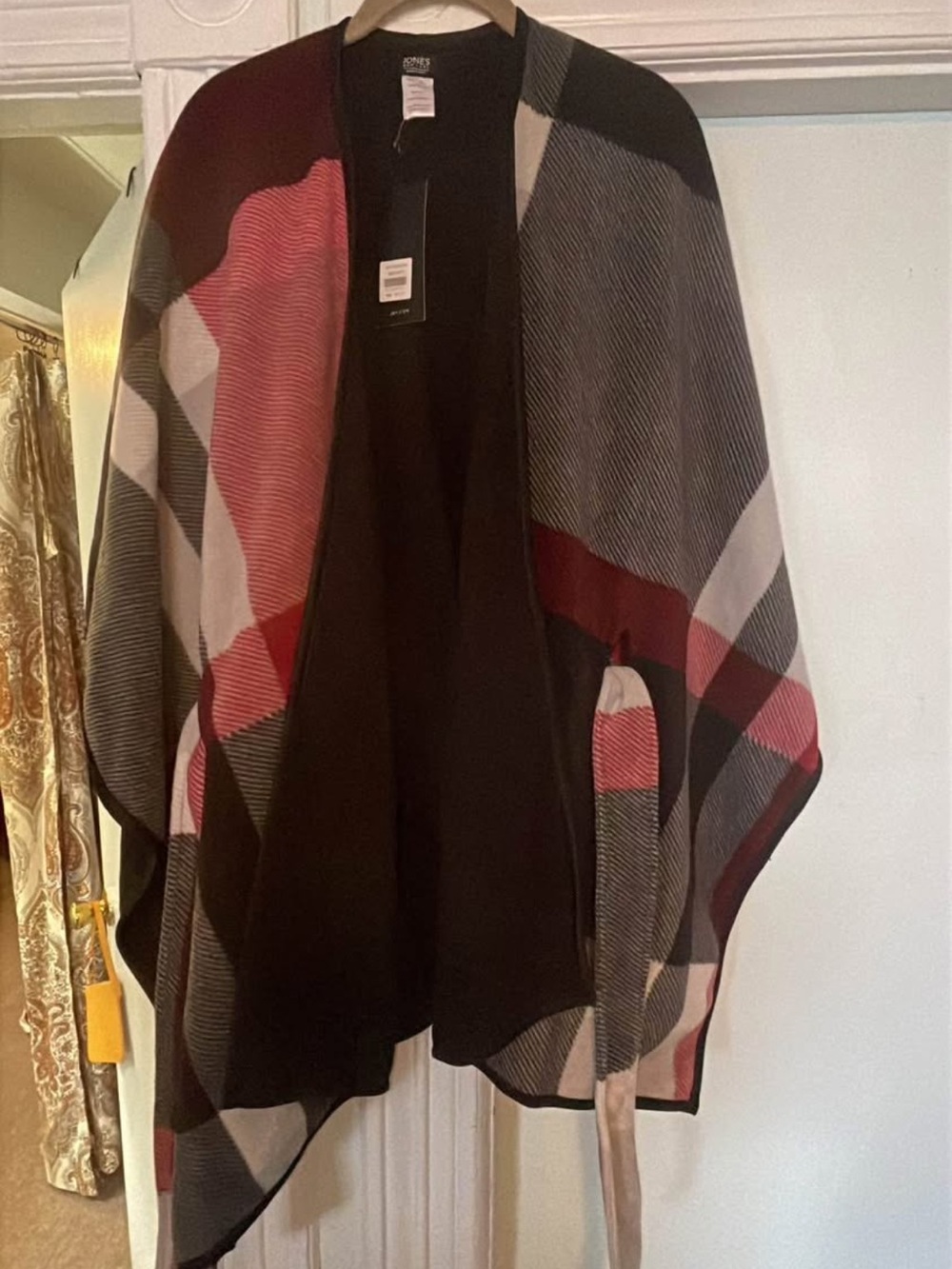 Jones New York Black, Red & Cream Plaid Open-Front Wrap